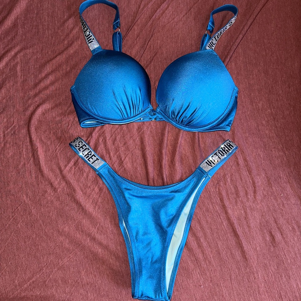 VS Swim Bombshell Push Up Bikini Top - Picture 3 of 3
